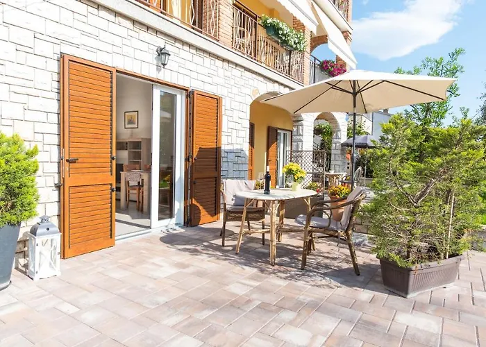 Jolly Porec: Blizu Centra I Mora بوريتش
