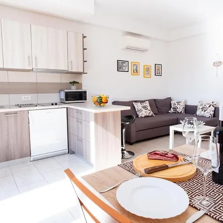 Jolly Porec: Blizu Centra I Mora Apartmán