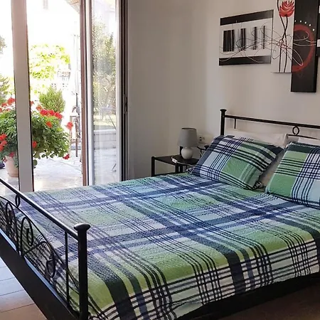 Jolly Porec: Blizu Centra I Mora Apartamento *